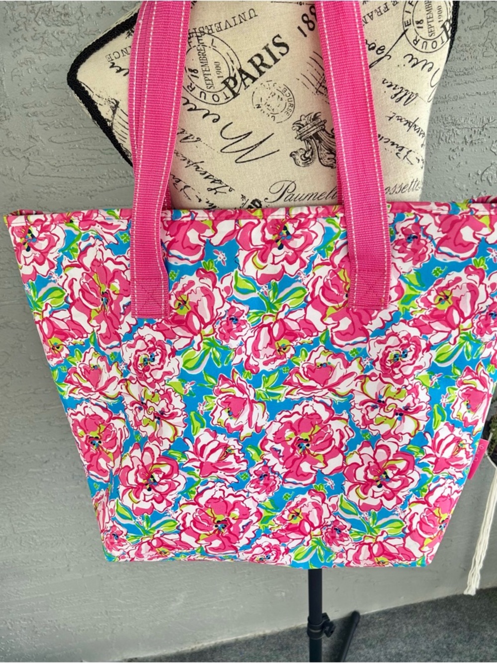 Lilly Pulitzer Vibrant Pink, Blue & Green Floral insulated Tote